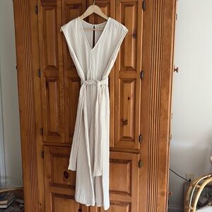 Urban Outfitters Belted Cream Cotton Gauzy jumpsuit perfect summer style